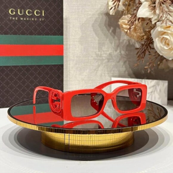 NWT Gucci GG1325S-005 Red Rectangle 54mm Sunglasses main image 11